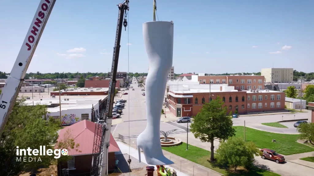 Construction of the 50-foot Chickasha Oklahoma leg lamp monument featured in the Fragile documentary.